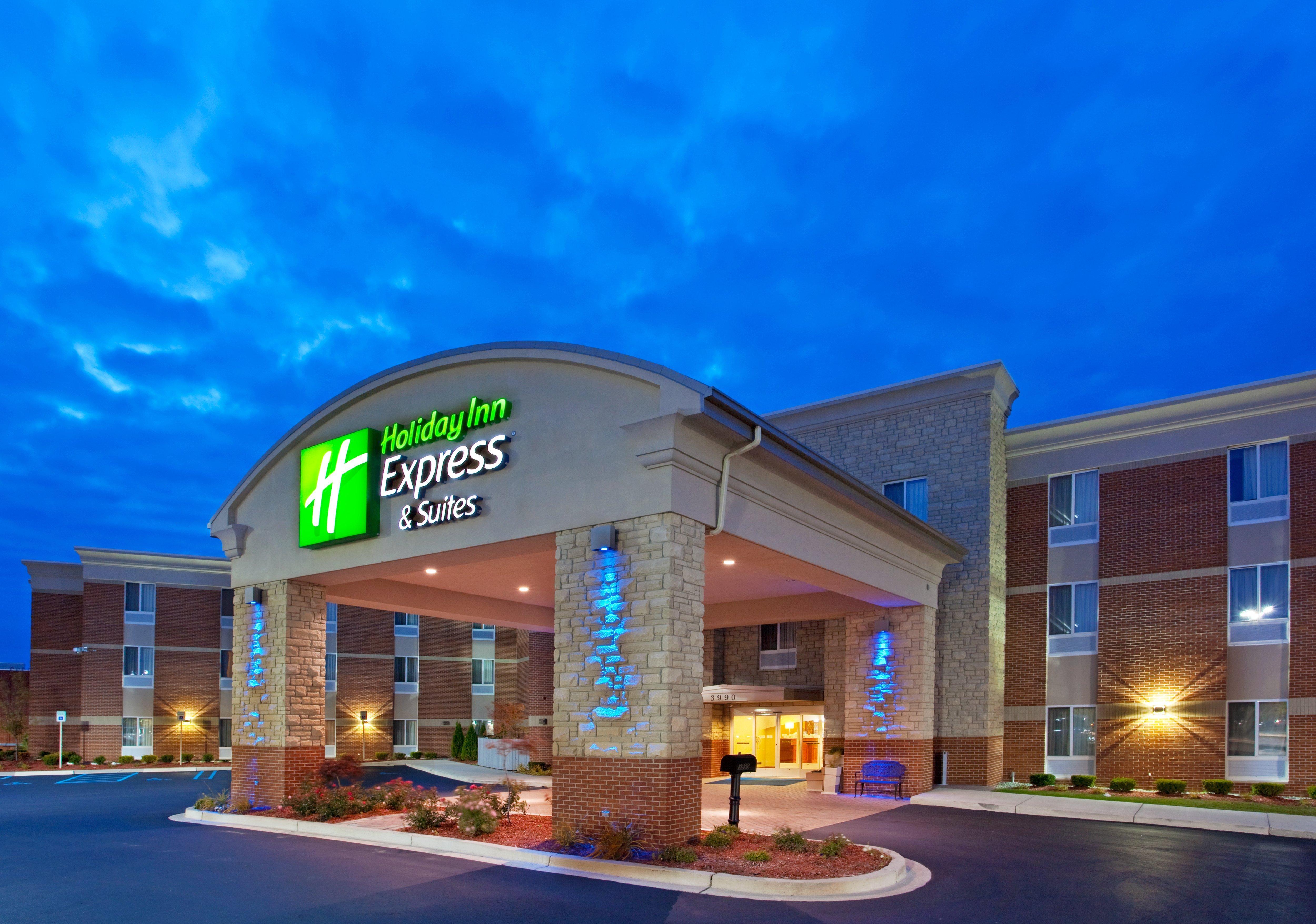 Holiday Inn Express Hotel & Suites Auburn Hills, An Ihg Hotel Exterior photo